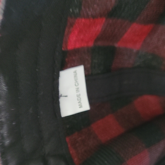Buffalo Plaid Red Black Checkered Hat‎ Cap - Picture 3 of 8